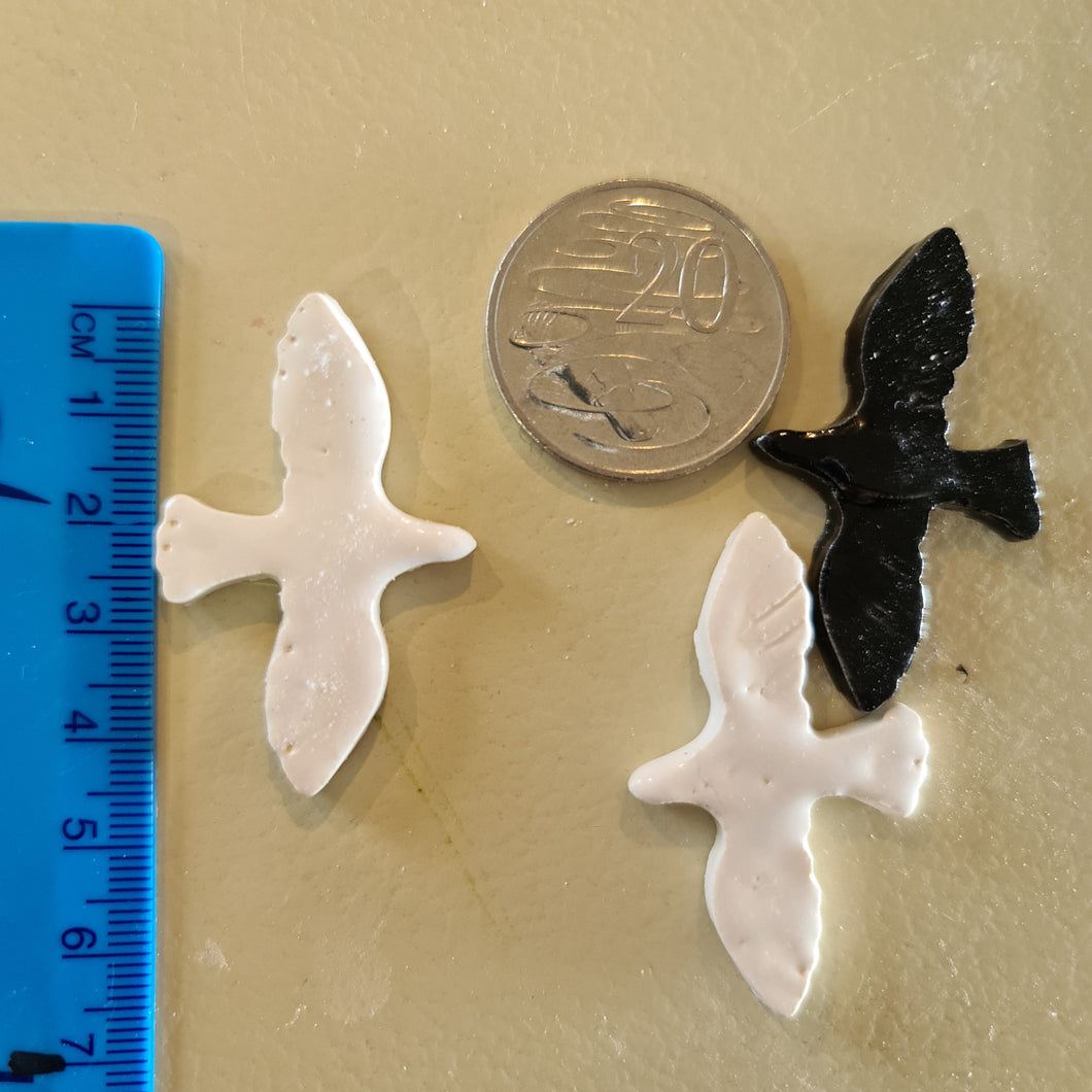 Clay birds- small $1.50 each