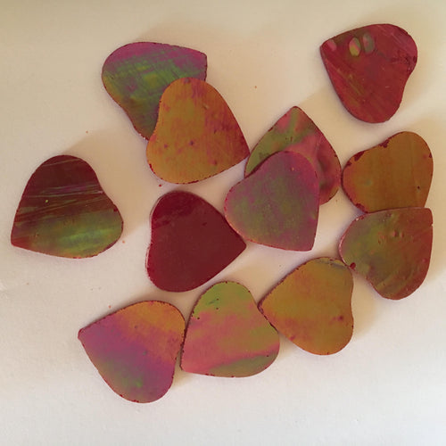 Precut Glass Shapes: Irridised Red Hearts SG12-59H 50gm bag